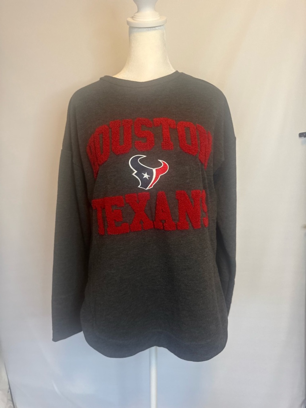 NFL HOUSTON TEXANS Gray Crew Sweatshirt with Logo Patch, Puff Stitching